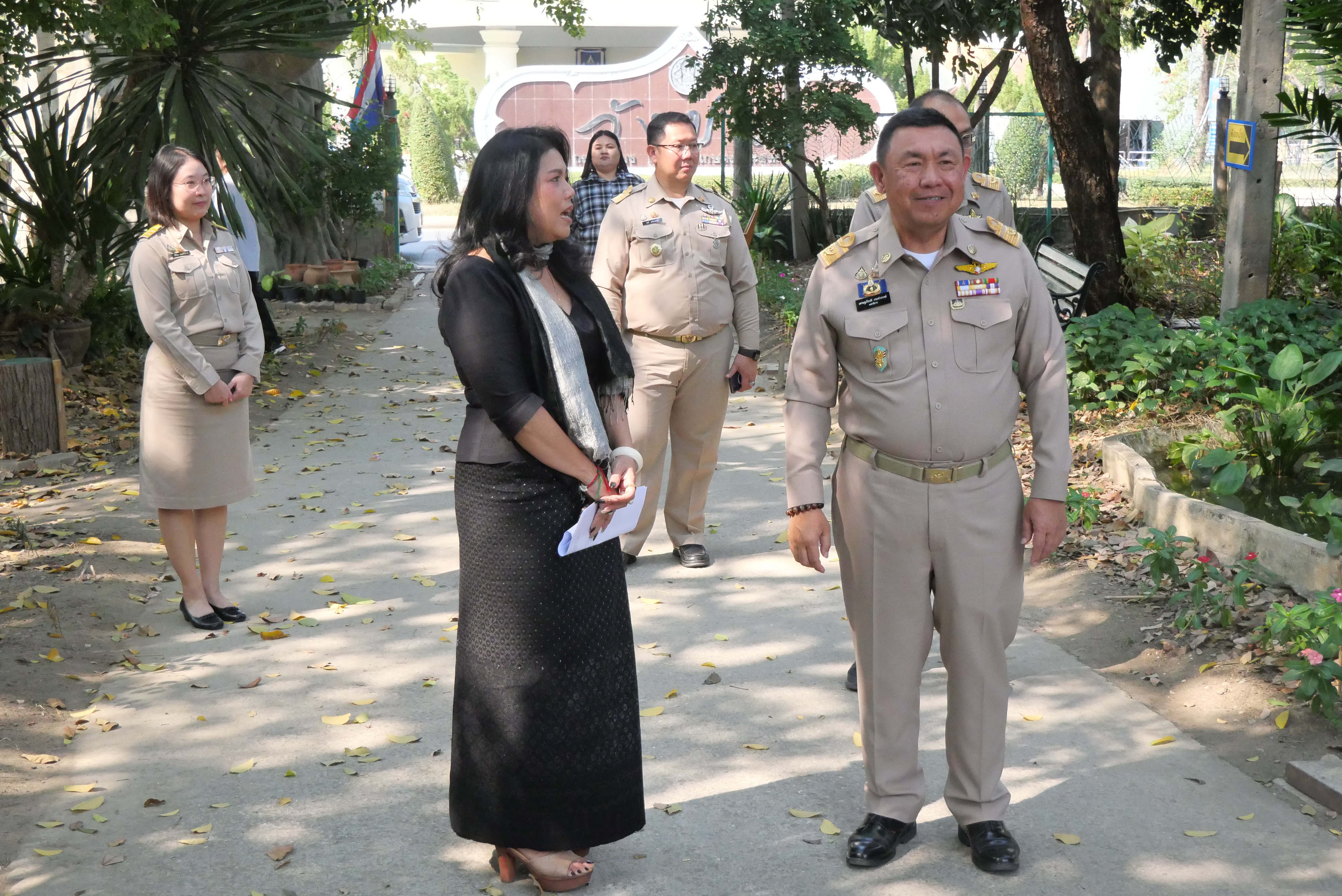 title - เลขาธิการ ส.ป.ก. บันทึกเทปให้สัมภาษณ์ภาพยนตร์สารคดีชุด “สืบสาน สร้างสุข ปวงประชา” และตรวจติดตามการดำเนินงานในพื้นที่เขตปฏิรูปที่ดิน ณ จังหวัดพระนครศรีอยุธยา